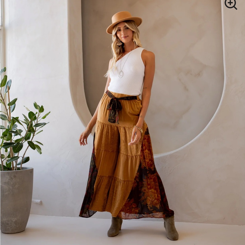 Young Threads Rustic Bohemian Side Paneled Patchwork Wide Leg Pants In Camel L - Picture 2 of 9